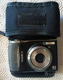 fotocamera digitale vintage Yashica EZ - F1025