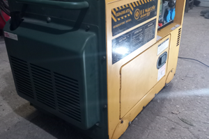 Generatore di corrente diesel silenziato