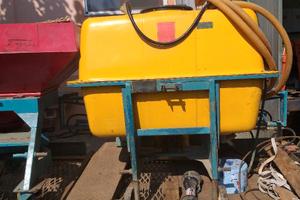 Botte per diserbo Bertani-erpice- 2 gomme trattore