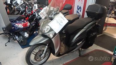 Yamaha Xenter 150 pari al nuovo 780km