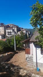 Villetta con ampio giardino