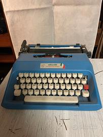 Macchina da scrivere Italia 90 – Olivetti