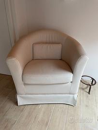 Poltrona TULLSTA ricoperta in pelle di struzzo