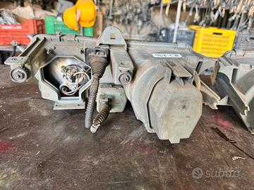 FARI ANTERIORI ALFA ROMEO 146