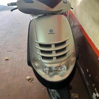 Piaggio Super Hexagon 125 - 2000