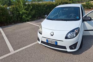Renault Twingo 1.2 solo 90 mila km per neopatentat