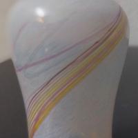 Vaso in vetro soffiato Rainbow di Kosta Boda