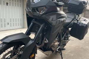 Moto Honda Africa Twin 1100- anno 2023