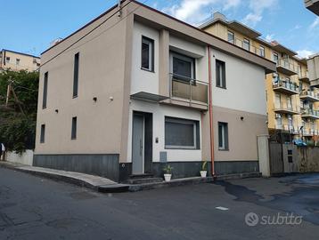01 Catania nuovo trilocale arredato