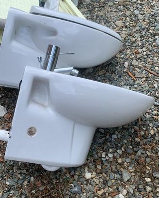 Coppia sanitari wc + bidet