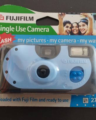 macchina fotografica monouso Fujifilm 