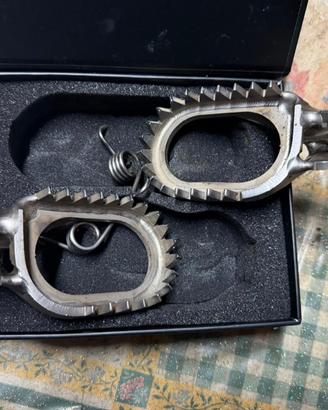 pedane twendy in titanio per ktm husqvarna gas gas