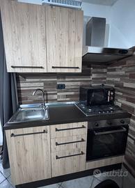 Cucina completa di tutto