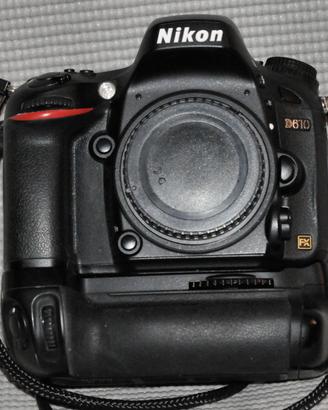 Nikon D 610 24.700 scatti con battery grip Nikon