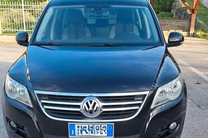 Volkswagen Tiguan 4 Motion 2011