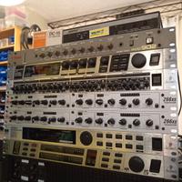 effettiera vestax rvd 902 come nuova da testare