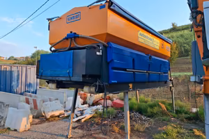 Spargisale SCHMIDT STRATOS e GILETTA UP4000 MC 9