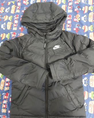 Piumino nike taglia m da bambino