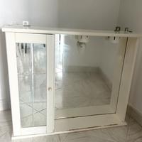 Mobiletto sospeso bagno