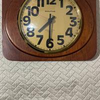 Orologio  al quarzo in legno massello Mauthe