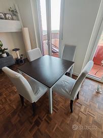 tavolo allungabile e 4 sedie