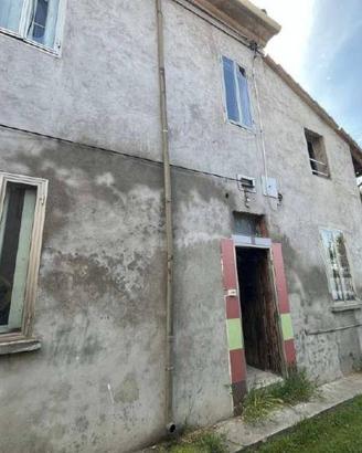 Immobile in asta di 159 m² con 3 locali a San Giac