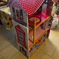 Casa delle bambole