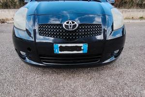 Toyota Yaris 2006
