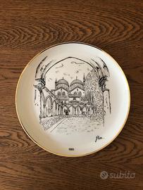 Piatto decorativo chiostro designer Elisa Parini
