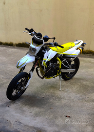 SWM SM 125 R 2023 Motard