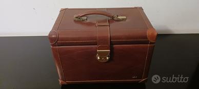 Beauty case vintage in pelle 