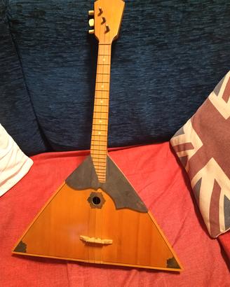 Balalaika originale sovietica a 3 corde