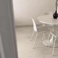 Quattro sedie IKEA solo consegna a mano a Ravenna