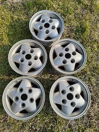 Cerchi in lega land rover Discovery 1 e Defender