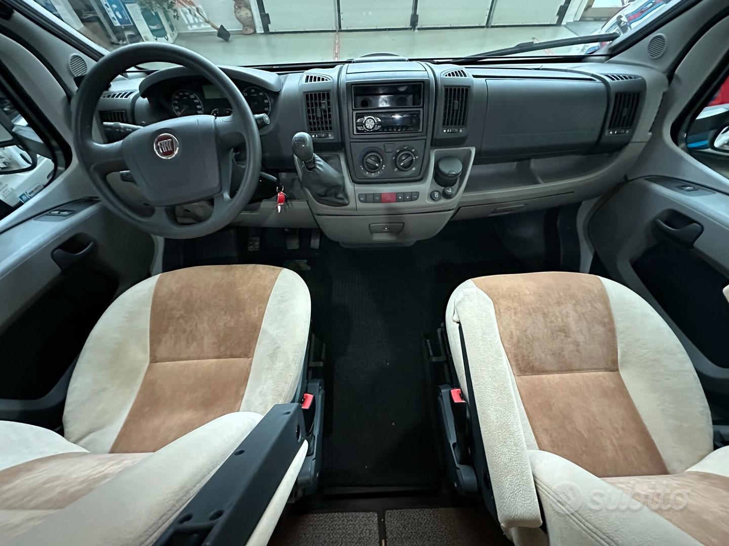 Subito - M.& M. Camper s.r.l. - Bürstner BUSRSTNER SOLANO T 695 - Caravan e  Camper In vendita a Pesaro e Urbino