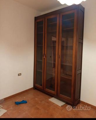 mobile antico farmacia libreria