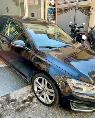Volkswagen Golf 1.6 TDI DSG 5p. Highline BlueMotio