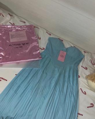 Abito da cerimonia azzurro