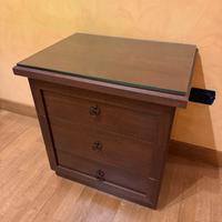 Comodino 3 cassetti color Noce
