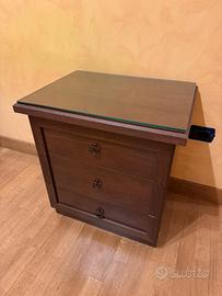 Comodino 3 cassetti color Noce