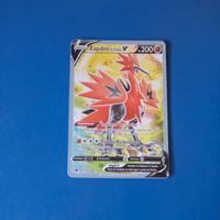 carta pokemon zapdos V.