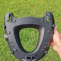 Piastra bauletto Givi 