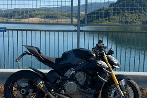 Ducati Streetfighter v4s 2024