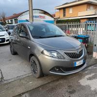 Lancia Ypsilon 1.0 FireFly 5 porte S&S Hybrid Ecoc