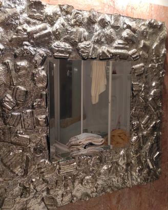 Specchio di design "Sguardo Quadro" - Cornice in C