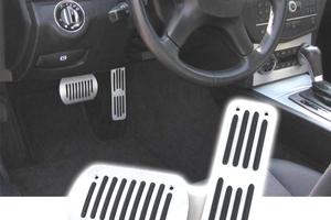 PEDALI PER MERCEDES W124 W202 W203 W204 W210 W211 