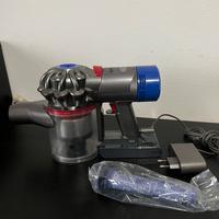Dyson v8 ricondizionato + extra