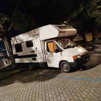 Camper Mansardato