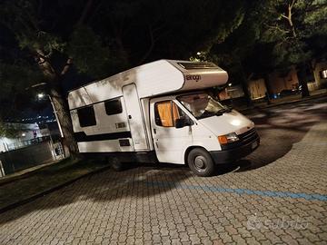 Camper Mansardato