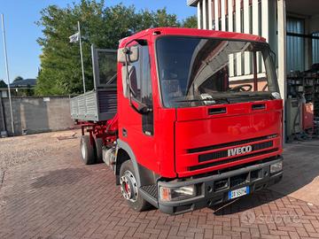 Iveco Eurocargo 80 E 17 ribaltabile e gru